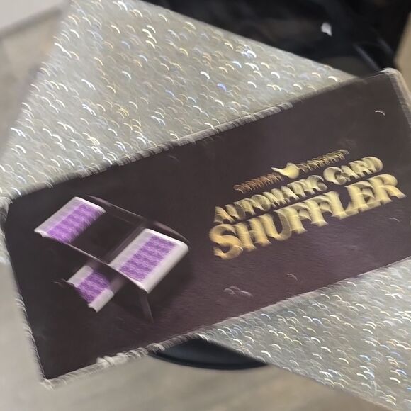 Cardinal Classics Automatic Card Shuffler - Picture 11 of 11